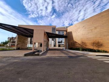 DEPARTAMENTO NUEVO AMUEBLADO EN RENTA EN TORRE ARBOLÉ GARDEN LEON GTO, A 2 MIN DE LA IBERO Y 15 MIN DE PUERTO INTERIOR.