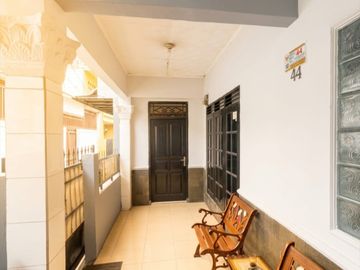 JUAL CEPAT RUMAH 2MAN SIAP HUNI RAPIH TERAWAT DI SRENGSENG JAKARTA BARAT