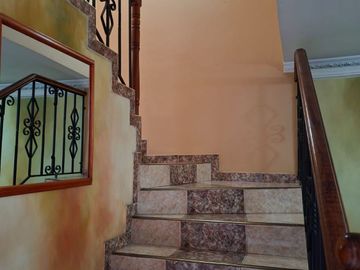 VENTA DE CASA EN EL SECTOR PRADOS DEL NORTE