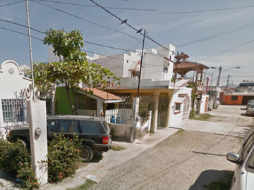 PRECIOSA CASA EN REMATE EN VALLE DE LAS GARZAS III, MANZANILLO, COLIMA