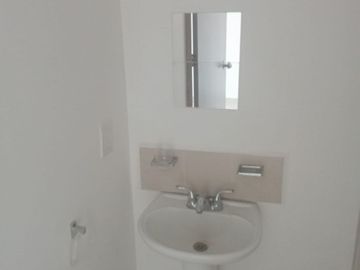 CASA EN RENTA JARDINES DE VERSALLES