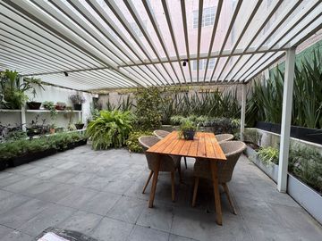 Super departamento amueblado con terraza a pasos de Parque Lincoln