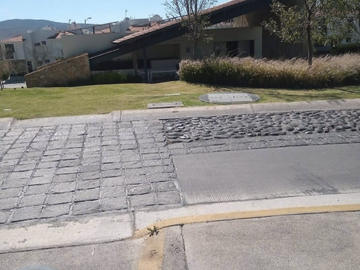 CASA ADJUDICADA EN COTO ALTARA 2 TLAJOMULCO DE ZUÑIGA