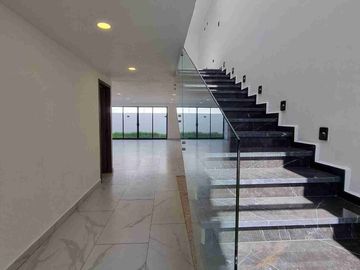 CASA EN VENTA EN LOMAS DE ANGELOPOLIS, PUEBLA