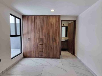 CASA EN VENTA EN LOMAS DE ANGELOPOLIS, PUEBLA