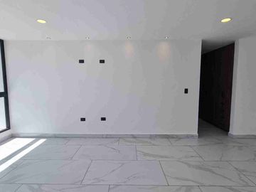 CASA EN VENTA EN LOMAS DE ANGELOPOLIS, PUEBLA