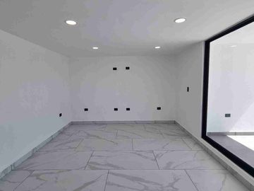 CASA EN VENTA EN LOMAS DE ANGELOPOLIS, PUEBLA