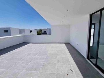 CASA EN VENTA EN LOMAS DE ANGELOPOLIS, PUEBLA