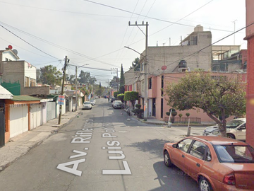Casa en Venta en Av. Rifleros de San Luis Potosí 15A, Ejército de Oriente Indeco II Issste, Iztapalapa, 09230 Ciudad de México, CDMX