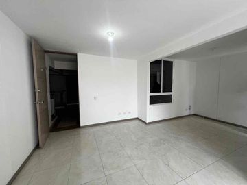 VENTA DE APARTAMENTO EN VALLE DEL LILI - 4 PISO CON ASCENSOR.