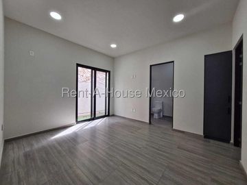 Villas del Mesón Residencia Premium con Habitación de Visitas y Family Room RM108