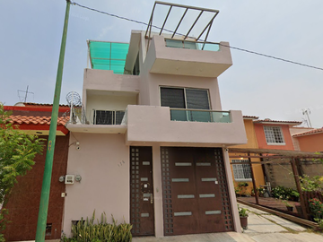 Casa en Venta en C. Gardenia 116, Zona Sin Asignación de Nombre de Col 24, 29045 Tuxtla Gutiérrez, Chis.