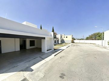 CASA EN VENTA GRAN SANTA FE CAUCEL MERIDA