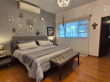 CASA EN VENTA BUGAMBILIAS PRIMERA SECCION ZAPOPAN