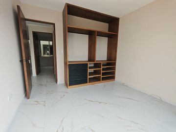 CASA EN VENTA EN CALLE MONTE HIMALAYA, LOMAS DE CHAPULTEPEC, CDMX