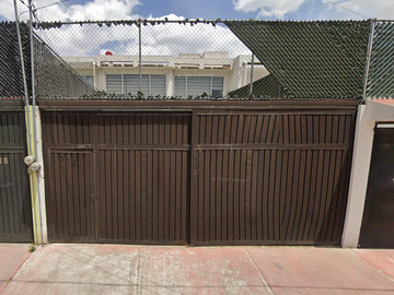 Casa en Venta en Santa María, San Mateo Atenco, Estado de Méx. CLL