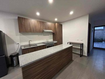 DEPARTAMENTO EN RENTA SEMI AMUEBLADO EN POLANCO