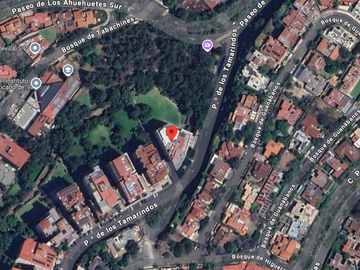 VENDO DEPTO. DE 450m², EN COL. BOSQUES DE LAS LOMAS, CERCA DE AVENIDAS PRINCIPALES. 