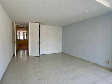 VENDO DEPTO. DE 148m², EN COL. POLANCO, CERCA DE AVENIDAS PRINCIPALES. 