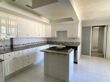 VENDO DEPTO. DE 148m², EN COL. POLANCO, CERCA DE AVENIDAS PRINCIPALES. 