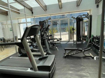 VENDO DEPTO. DE 254m², EN COL. LOMAS DE REFORMA, CERCA DE AVENIDAS PRINCIPALES. 