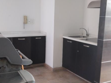 VENDO DEPTO. DE 254m², EN COL. LOMAS DE REFORMA, CERCA DE AVENIDAS PRINCIPALES. 