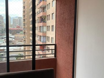 Liquido departamento muy centrico piso 8