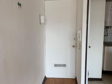 Liquido departamento muy centrico piso 8