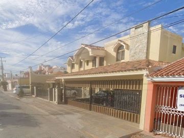 DE LA MOJARRA NO.1127, SABALO COUNTRY, MAZATLAN, SINALOA. Bonita casa (LOCAL COMERCIAL, OFICINA) en venta, EXCELENTE OPORTUNIDAD de formar un patrimon