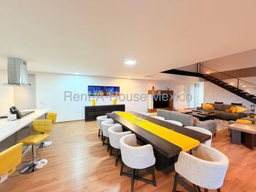 Vive en un Penthouse de Dos Niveles en Altos Juriquilla SGU262