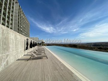 Vive en un Penthouse de Dos Niveles en Altos Juriquilla SGU262
