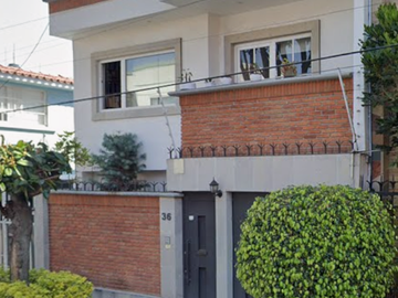 Hermosa casa en venta ubicada en Letran del Valle