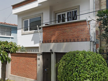 Hermosa casa en venta ubicada en Letran del Valle