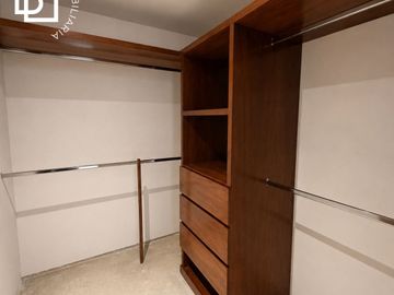 Casa en Venta totalmente remodelada con acabados premium en Satélite