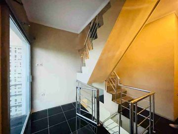 Rumah murah siap pakai baru renov di Jingganegara KBP Bandung