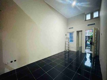 Rumah murah siap pakai baru renov di Jingganegara KBP Bandung