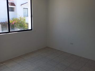 EXCELENTE OPORTUNIDAD CASA EN VENTA JUNTO A EXPLANADA $2,550,000 ZONA CARCAÑA MOMOXPAN 3 RECÁMARAS FRACCIONAMIENTO