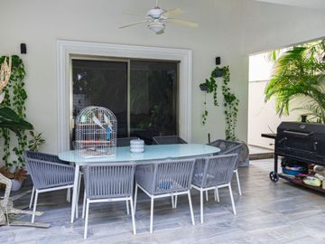 Residencia de lujo con alberca privada en comunidad cerrada, Villamagna, Cancún