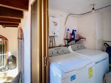 Departamento en Venta de 3 Recámaras, Puerto Vallarta, a solo 1 Km del Malecón