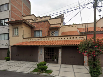 UNICA OPORTUNIDAD CASA EN DEL CARMEN COYOACAN EN REMATE