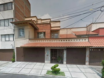 UNICA OPORTUNIDAD CASA EN DEL CARMEN COYOACAN EN REMATE