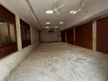 Terreno con Bodegas y Oficinas en Renta | 2,500 m² | Colonia Doctores, Cancún