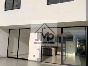 VENTA DE CASA NUEVA