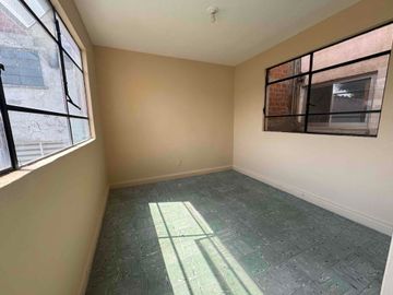Departamento en venta sobre Calzada de Tlalpan, colonia Xotepingo . 55 m2 2rec/1b no estacionamiento $1,790,000