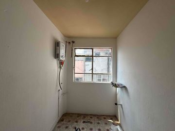 Departamento en venta sobre Calzada de Tlalpan, colonia Xotepingo . 55 m2 2rec/1b no estacionamiento $1,790,000