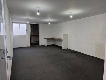 RENTO BODEGA DE 525M2 EN LEON MODERNO SOBRE AV. CALZ TEPEYAC