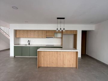 VENDO CASA NUEVA $3,750,000 SAN PEDRO CHOLULA ZONA ZEREZOTLA ESTILO TOSCANO FRACCIONAMIENTO FORESTA
