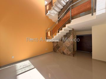 RENTA CASA EL MIRADOR, 3 RECAMARAS,4 BAÑOS.