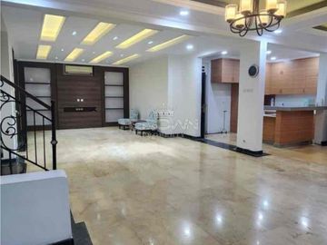 Rumah 2 Lantai di Pondok Kelapa Duren Sawit Jakarta Timur. SHM