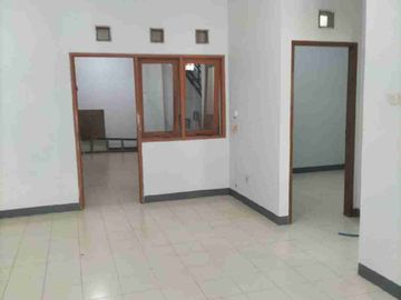 rumah siap huni cluster taman sari harapan indah bekasi